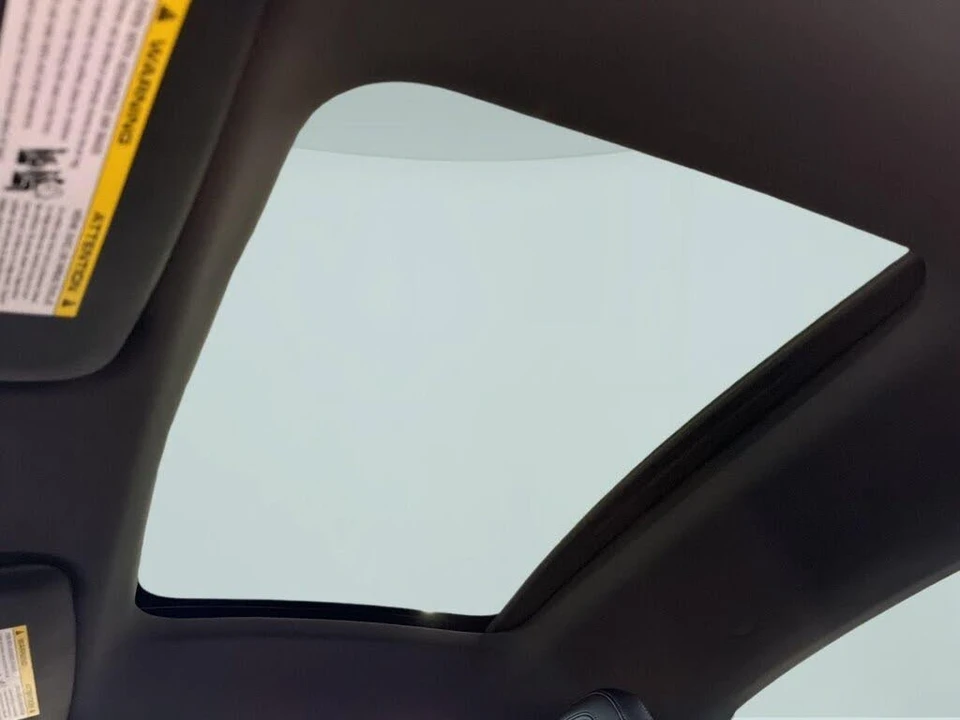 2025 Porsche 992 Carrera - Image 21 of 30