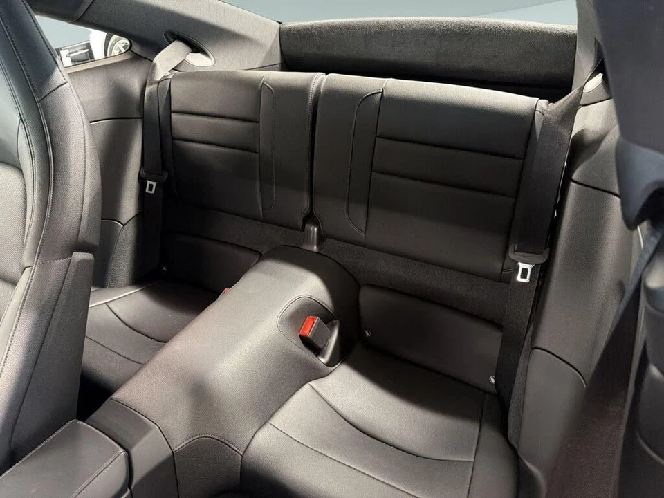 2025 Porsche 992 Carrera - Image 22 of 30