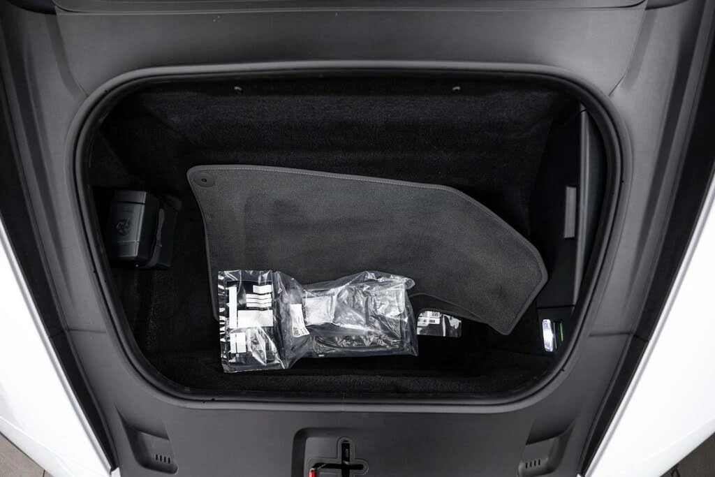 2025 Porsche 992 Carrera - Image 26 of 27
