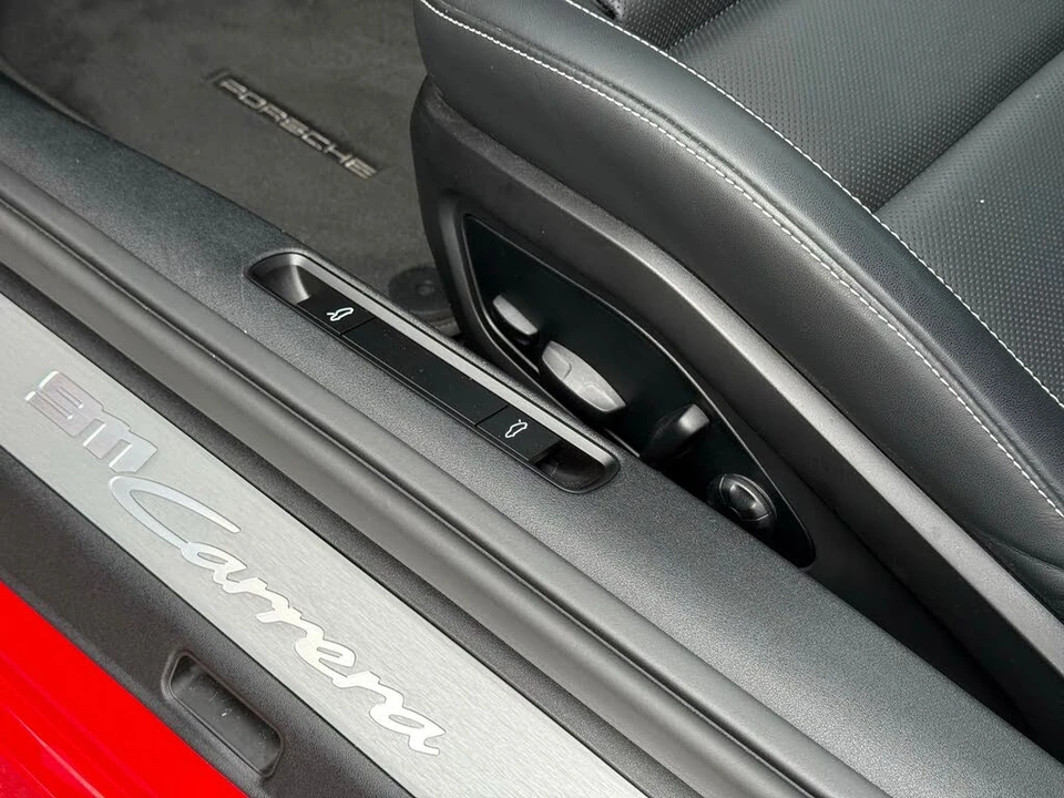 2025 Porsche 992 Carrera - Image 30 of 31