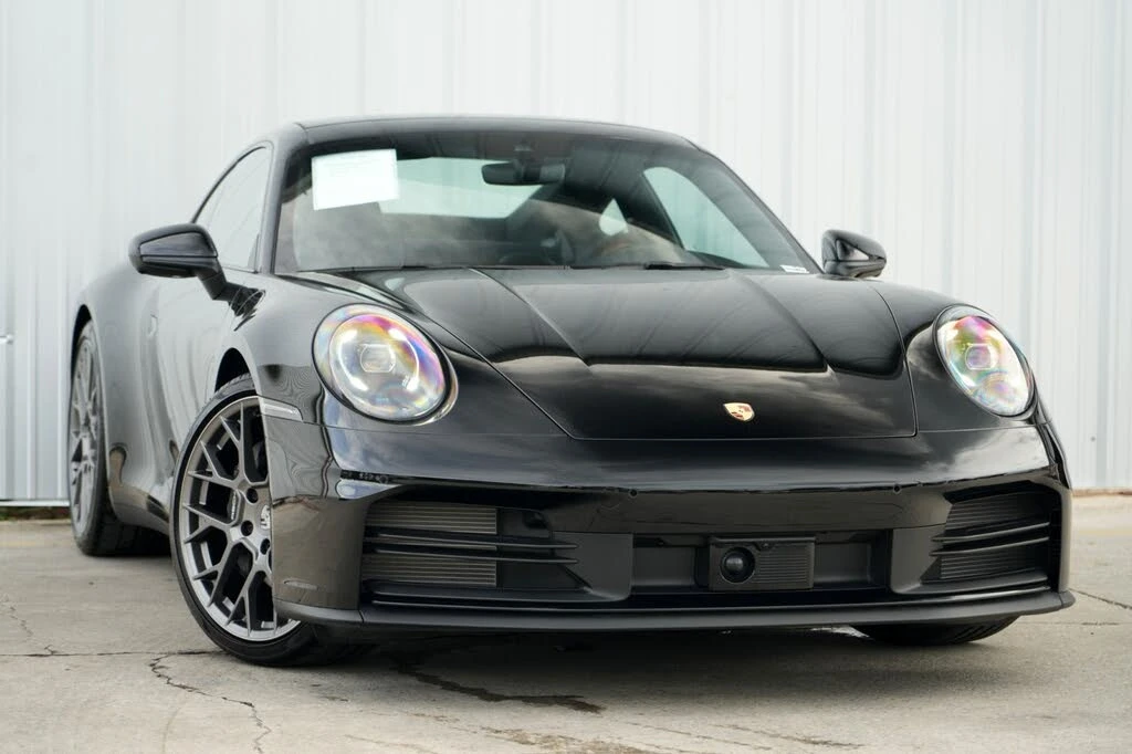 2025 Porsche 992 Carrera - Image 4 of 31