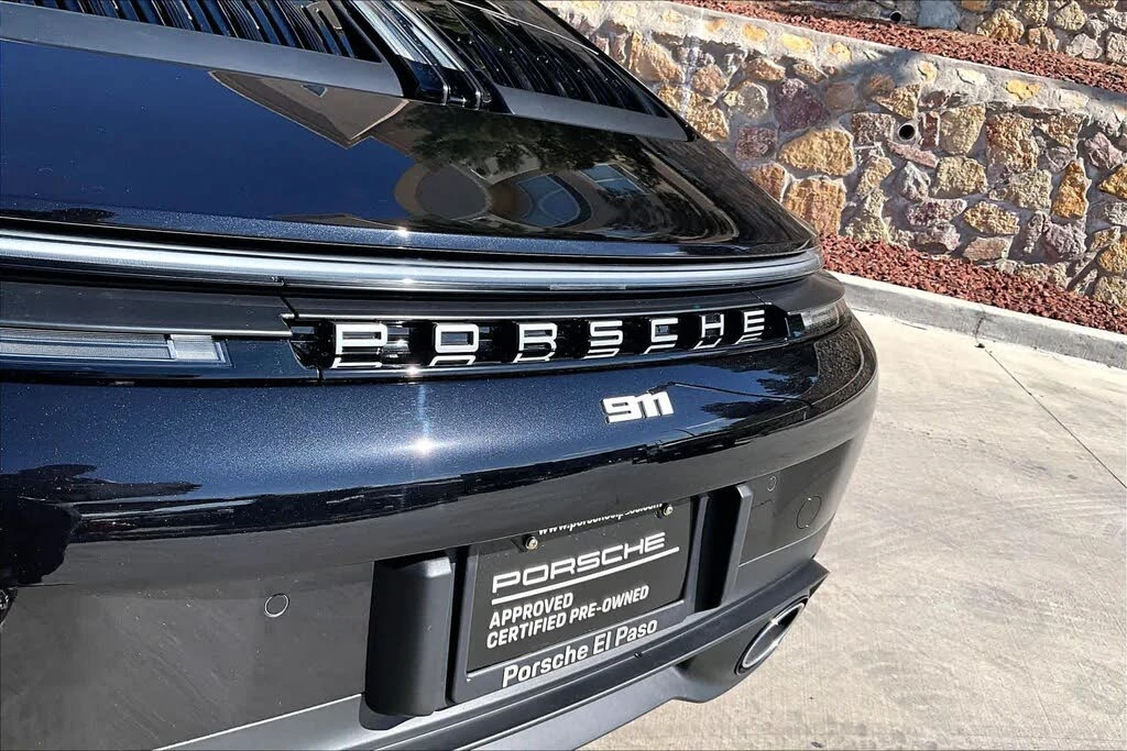 2025 Porsche 992 Carrera - Image 22 of 26