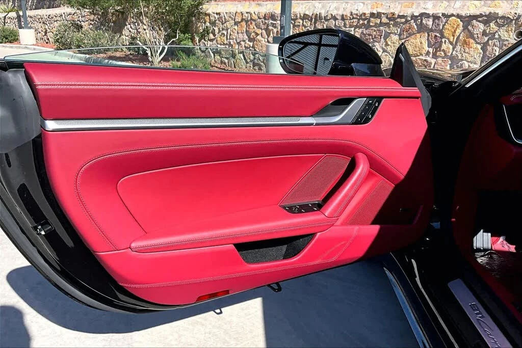 2025 Porsche 992 Carrera - Image 19 of 26
