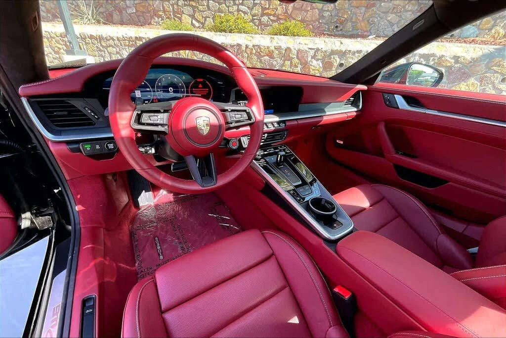 2025 Porsche 992 Carrera - Image 14 of 26