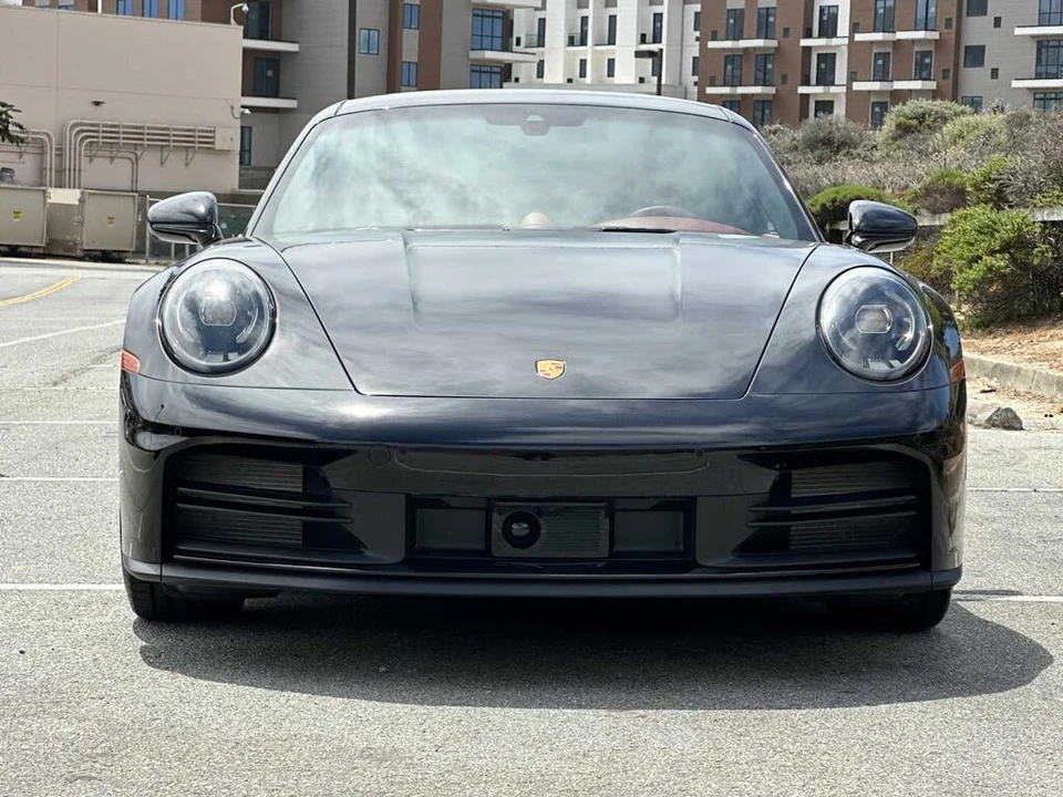 2025 Porsche 992 Carrera - Image 10 of 26