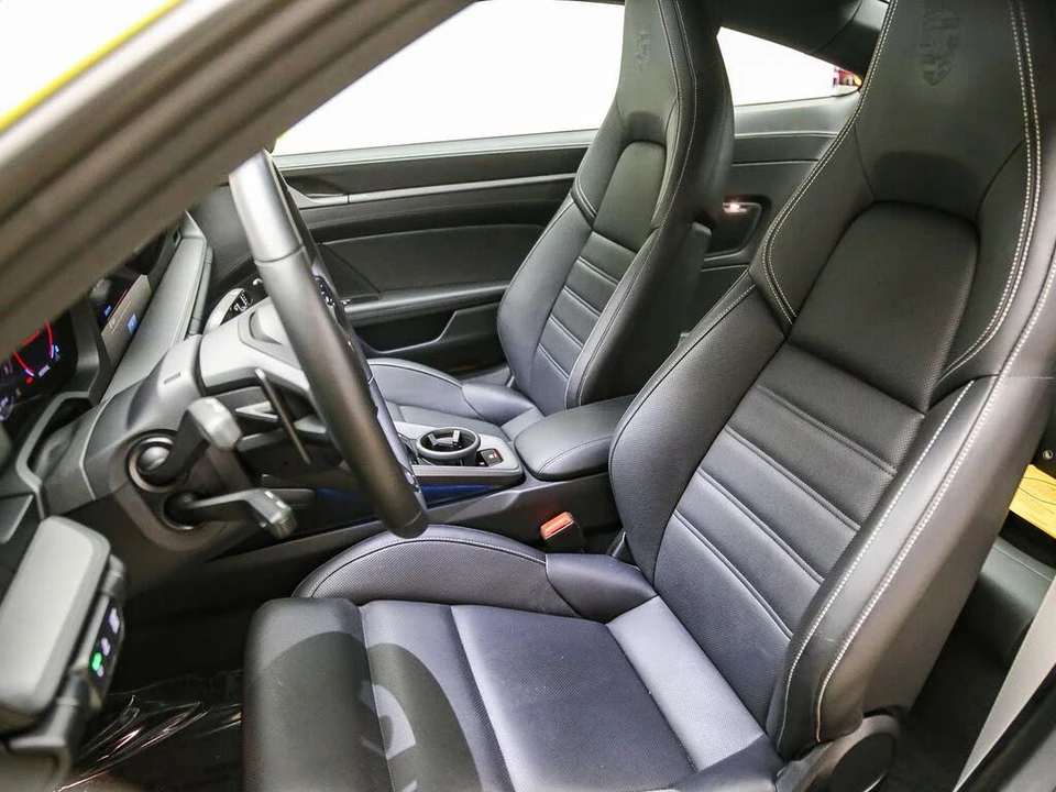 2025 Porsche 992 Carrera - Image 5 of 30