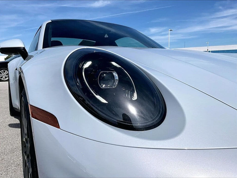 2025 Porsche 992 Carrera - Image 12 of 26