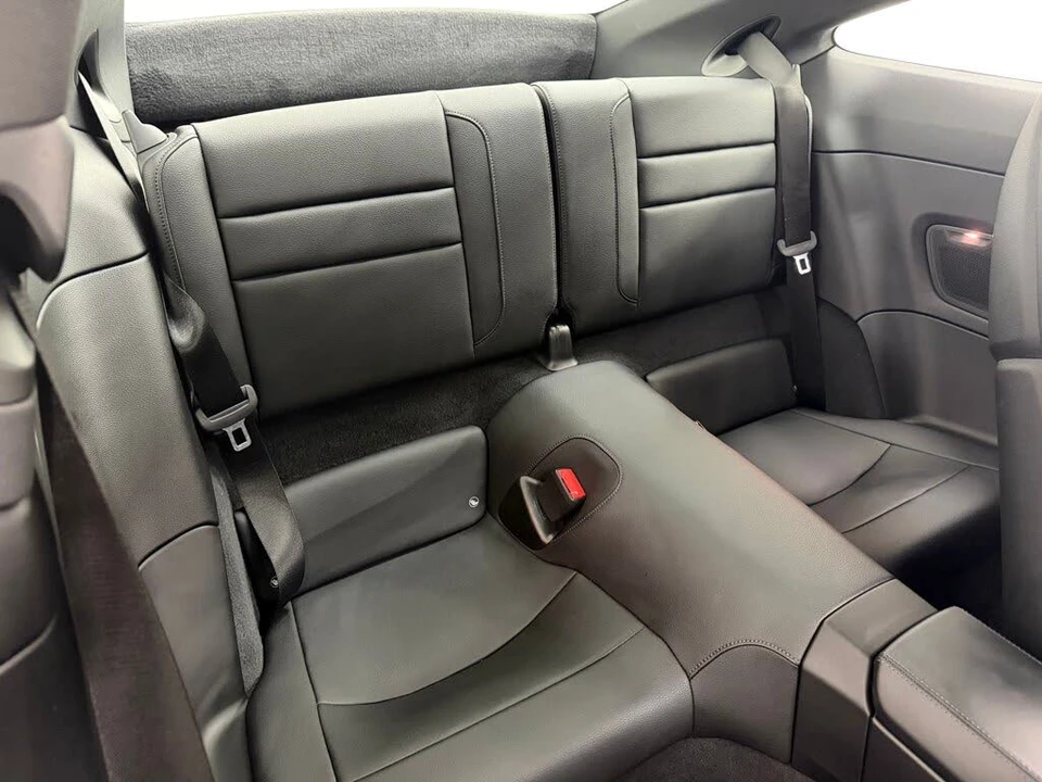 2025 Porsche 992 Carrera - Image 29 of 31