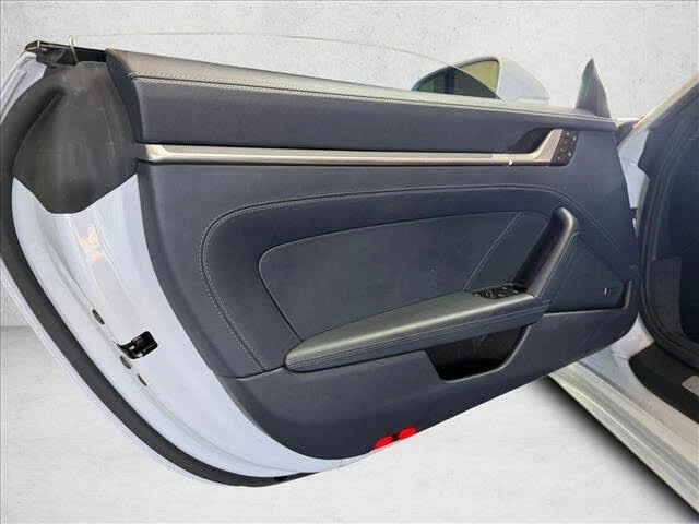 2025 Porsche 992 Carrera - Image 13 of 15