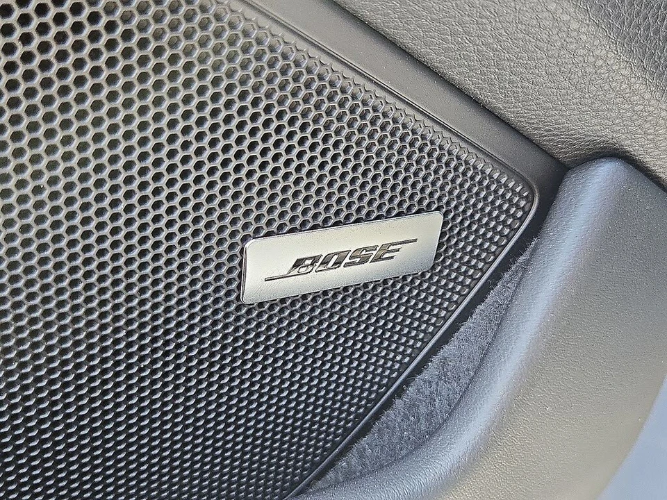 2025 Porsche 992 Carrera - Image 23 of 31