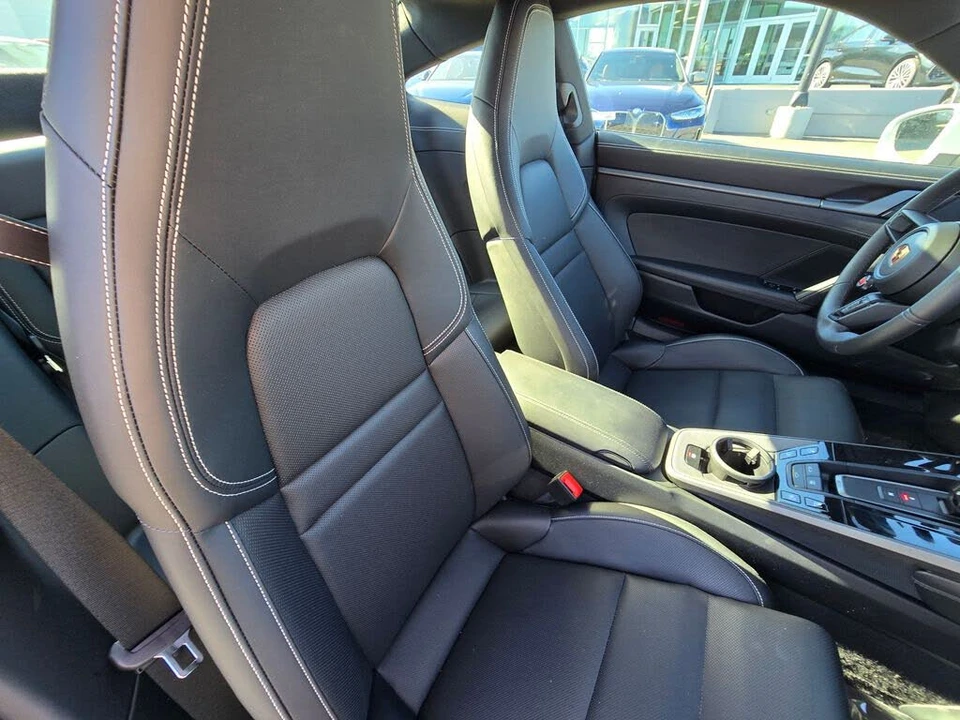 2025 Porsche 992 Carrera - Image 6 of 13