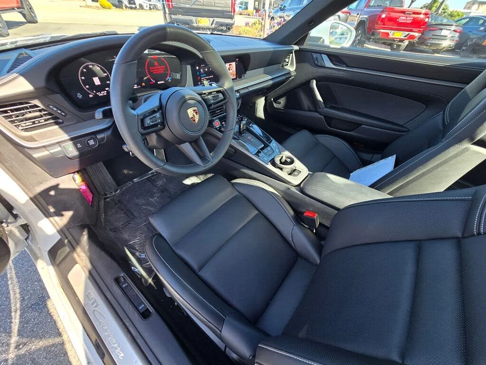 2025 Porsche 992 Carrera - Image 7 of 13