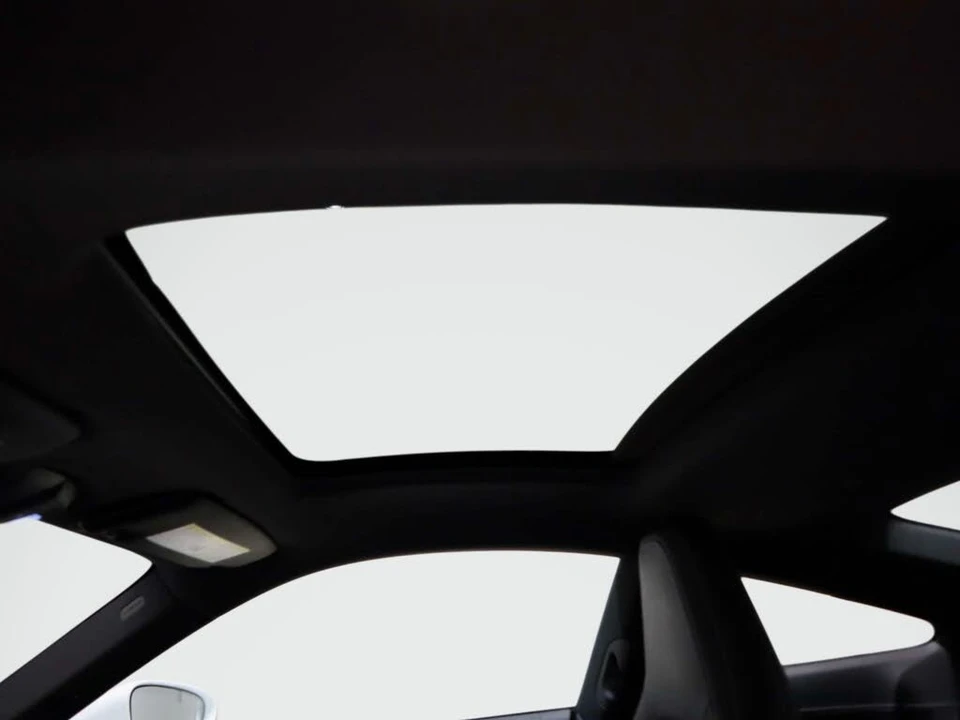 2025 Porsche 992 Carrera - Image 20 of 31