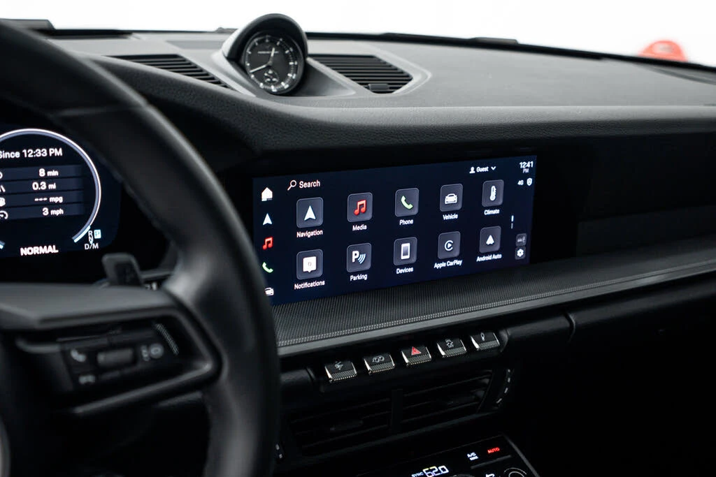 2025 Porsche 992 Carrera - Image 17 of 25