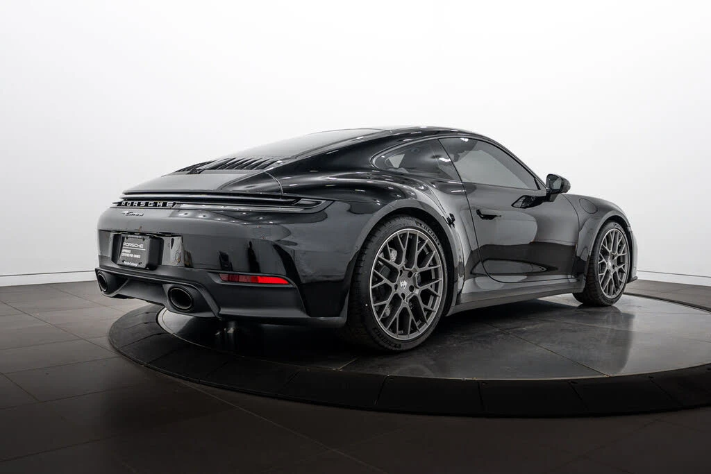 2025 Porsche 992 Carrera - Image 7 of 25