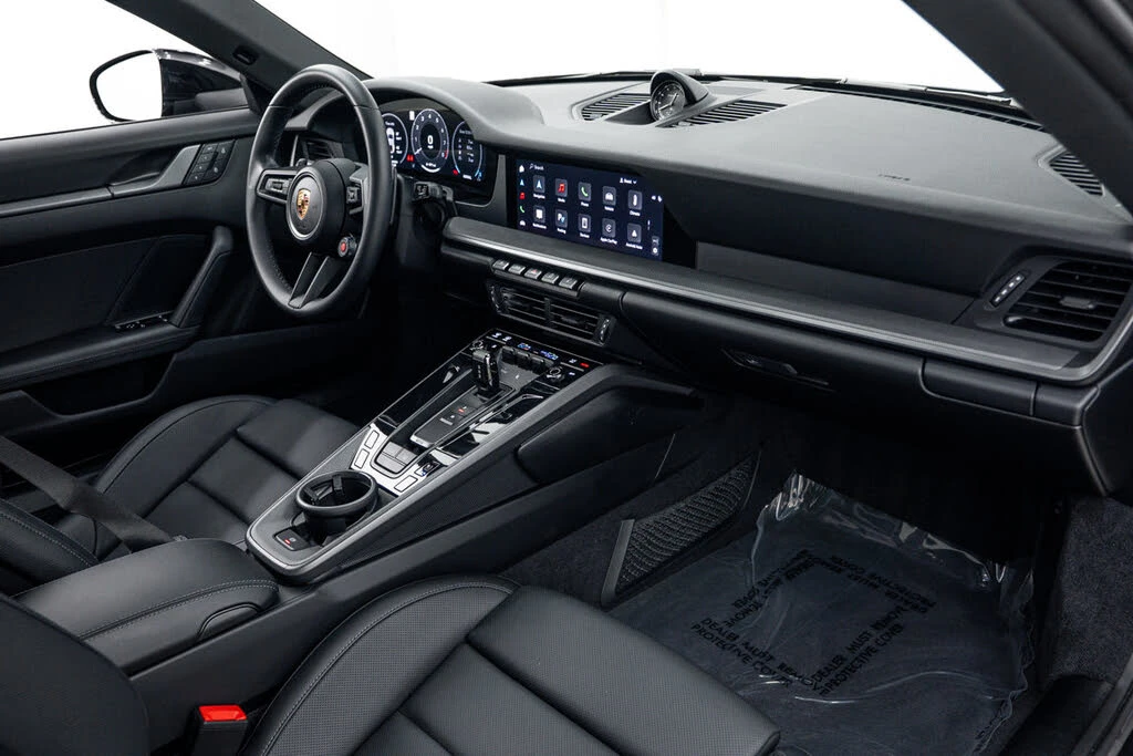 2025 Porsche 992 Carrera - Image 18 of 25