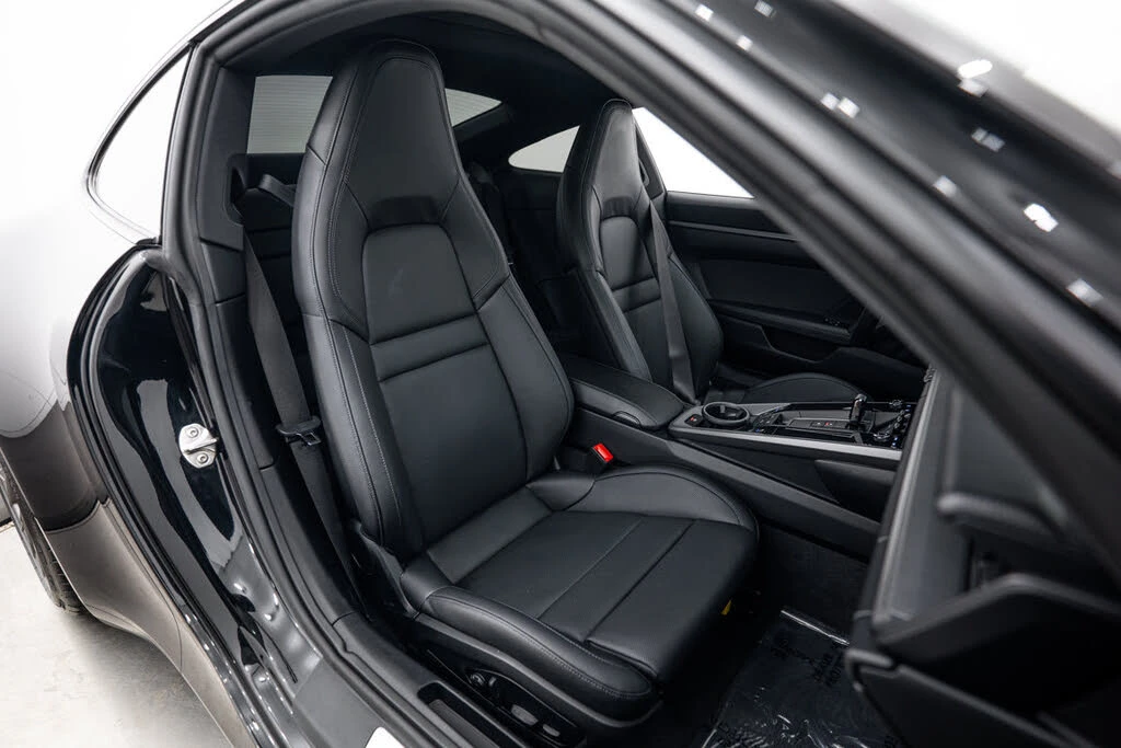 2025 Porsche 992 Carrera - Image 23 of 25