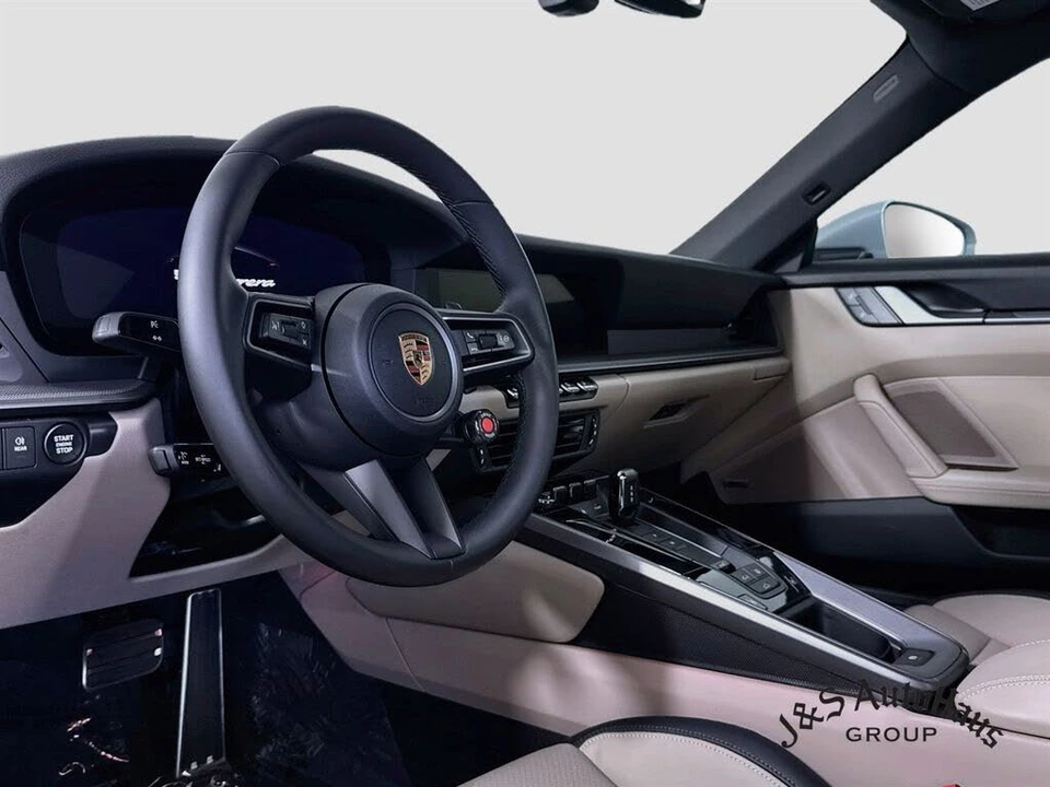 2025 Porsche 992 Carrera - Image 9 of 31