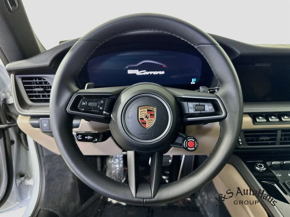 2025 Porsche 992 Carrera - Image 12 of 31