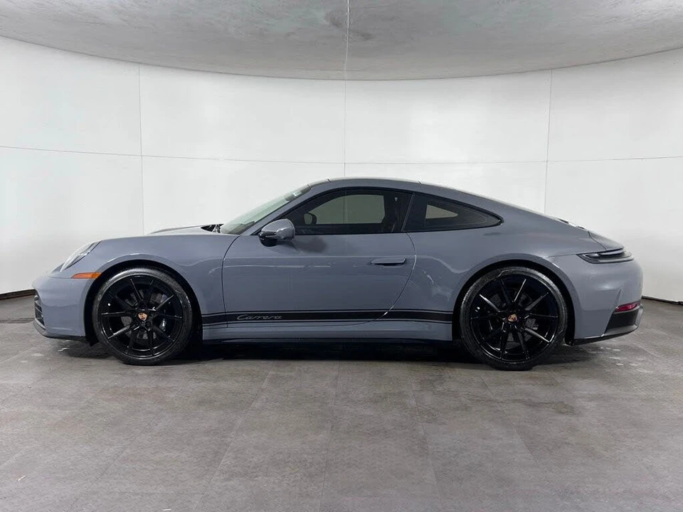 2025 Porsche 992 Carrera - Image 2 of 6