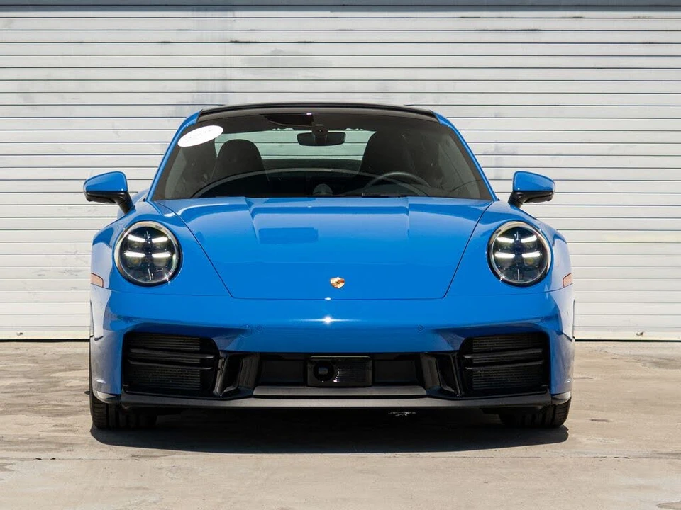 2025 Porsche 992 Carrera - Image 30 of 31