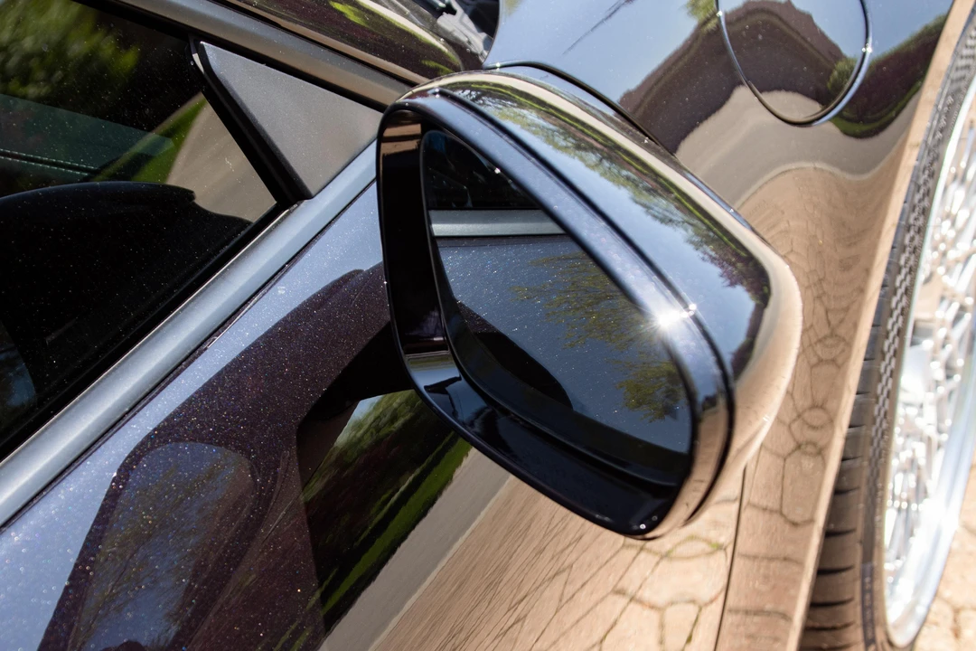 2025 Porsche 992 Carrera - Image 25 of 31
