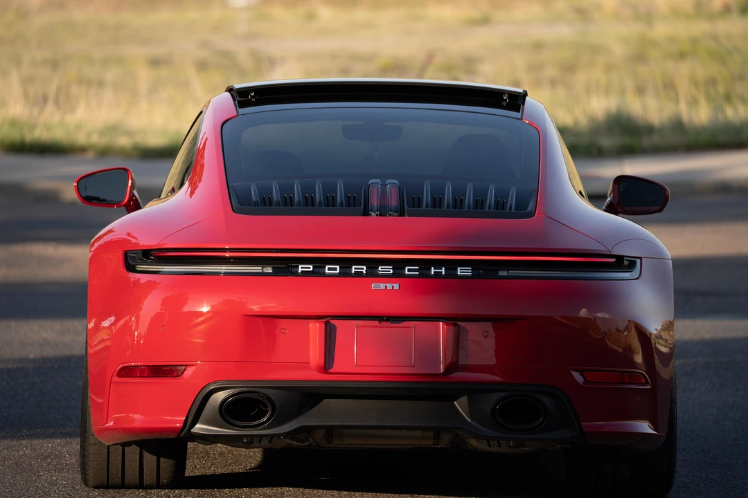 2025 Porsche 992 Carrera - Image 10 of 31