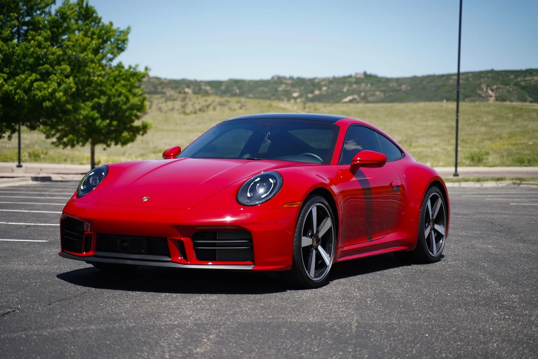 2025 Porsche 992 Carrera - Image 6 of 31