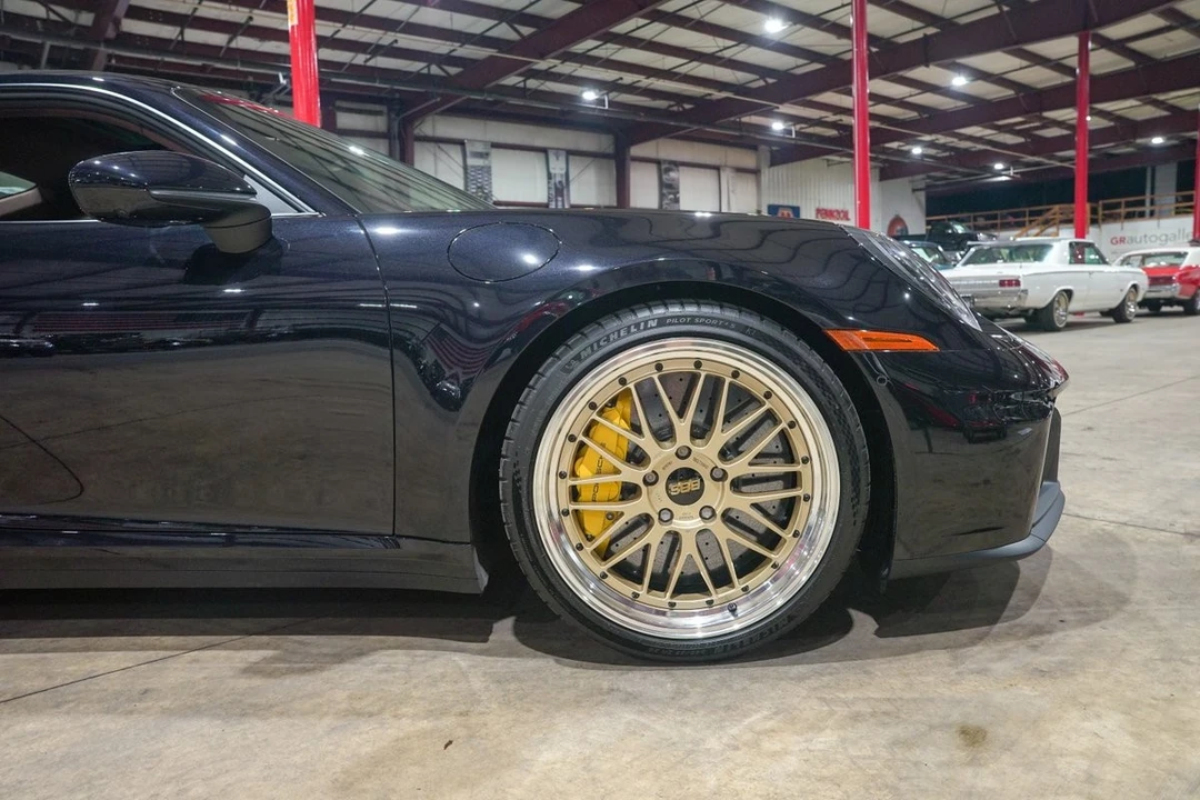 2025 Porsche 992 Carrera GTS - Image 11 of 31