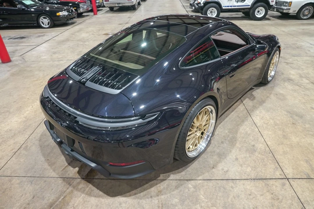 2025 Porsche 992 Carrera GTS - Image 17 of 31