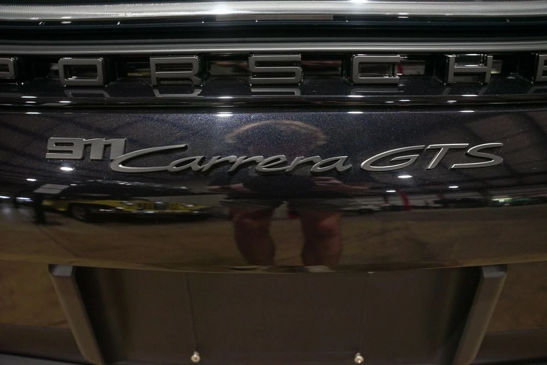 2025 Porsche 992 Carrera GTS - Image 23 of 31