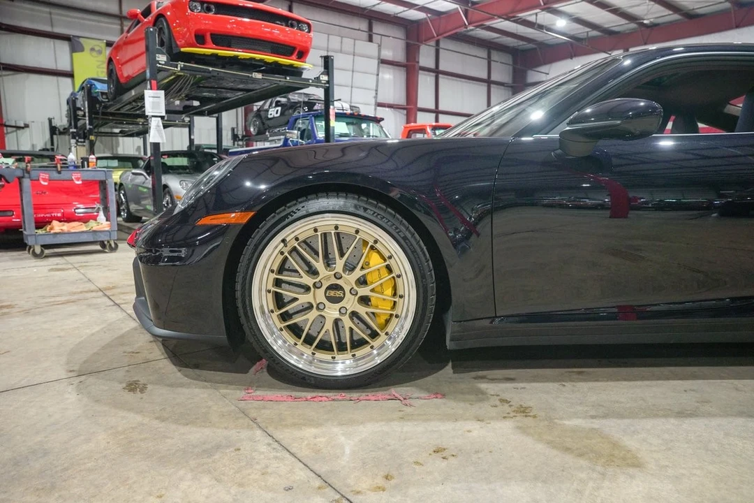 2025 Porsche 992 Carrera GTS - Image 3 of 31
