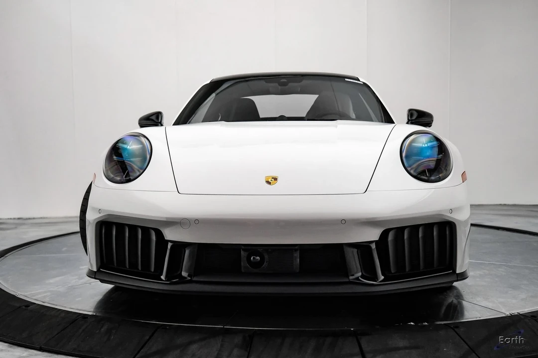 2025 Porsche 992 Carrera GTS - Image 3 of 12