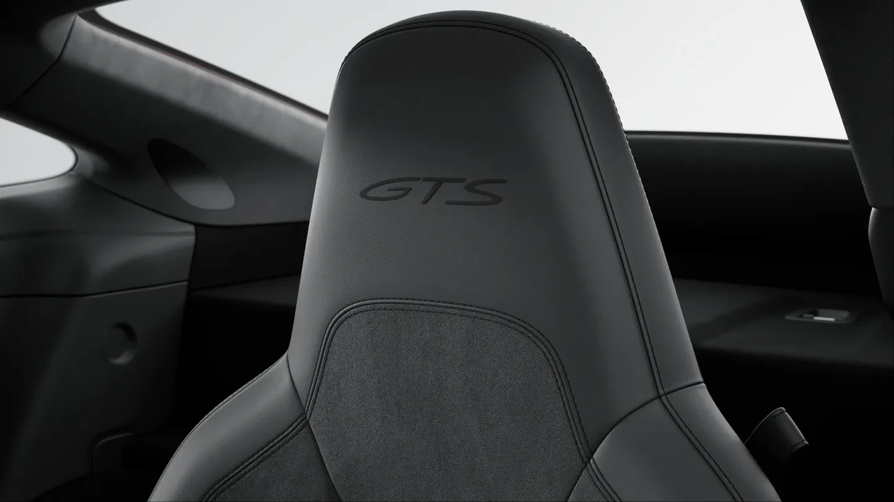 2025 Porsche 992 Carrera GTS - Image 9 of 14