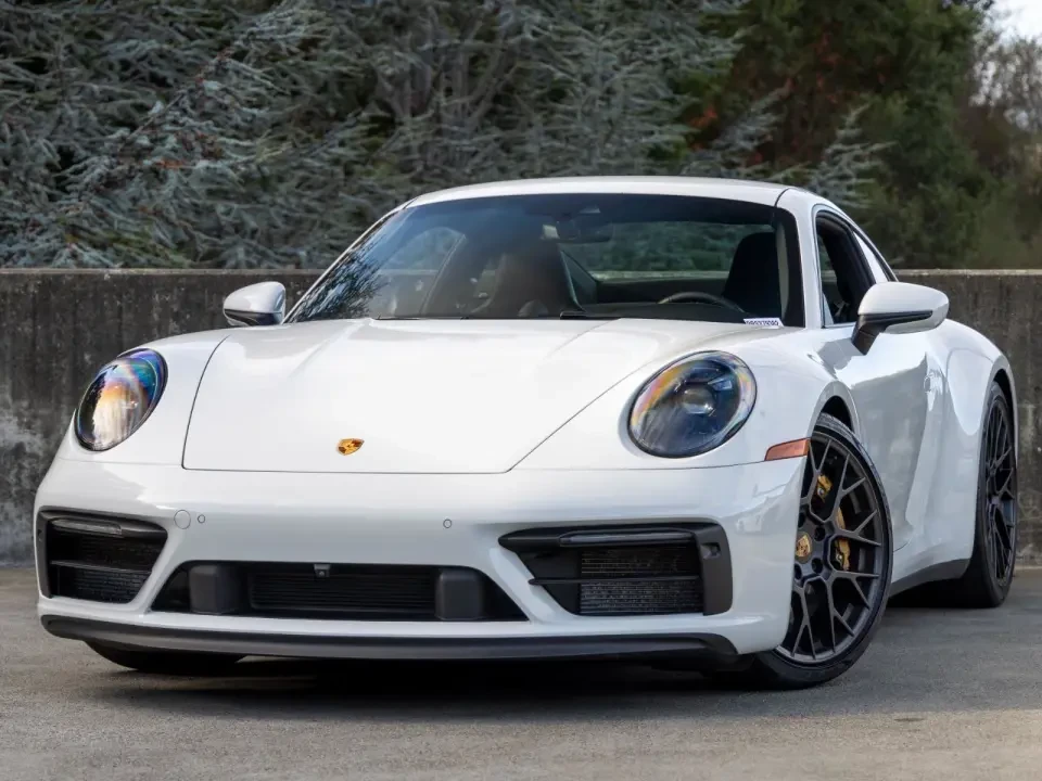 2025 Porsche 992 Carrera GTS - Image 11 of 13