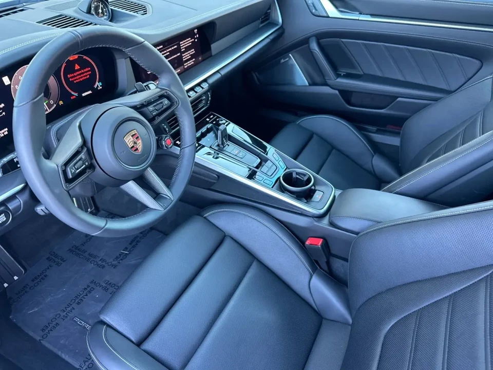 2025 Porsche 992 Carrera GTS - Image 4 of 6
