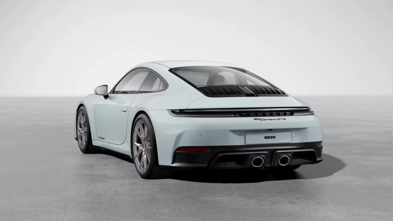 2025 Porsche 992 Carrera GTS - Image 20 of 31
