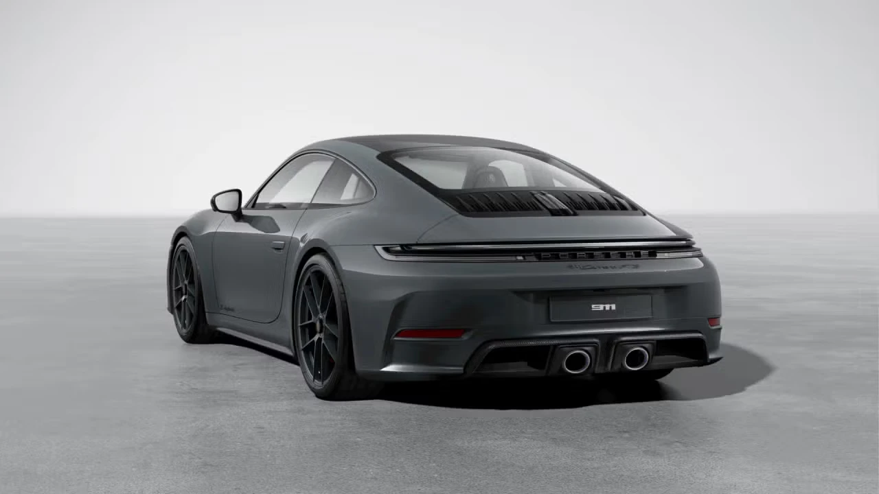 2025 Porsche 992 Carrera GTS - Image 20 of 31