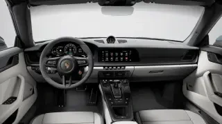 2025 Porsche 911 - Image 30 of 31