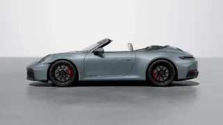 2025 Porsche 911 - Image 14 of 31