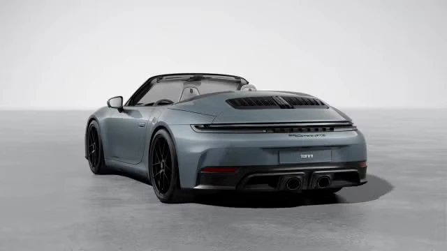 2025 Porsche 911 - Image 19 of 31