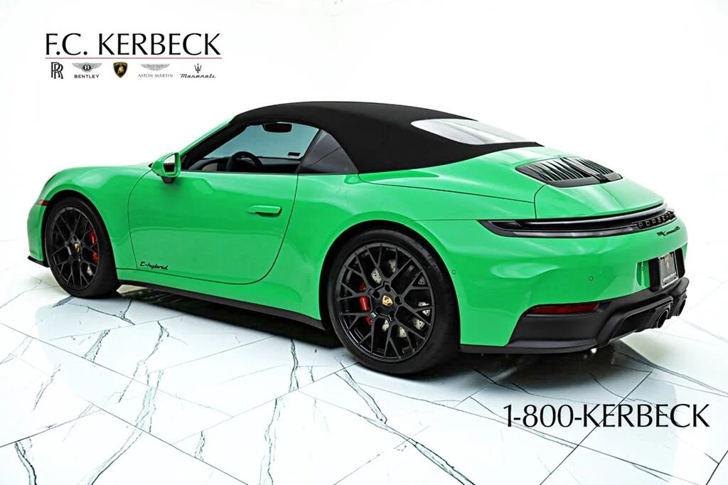 2025 Porsche 992 Carrera GTS - Image 22 of 31