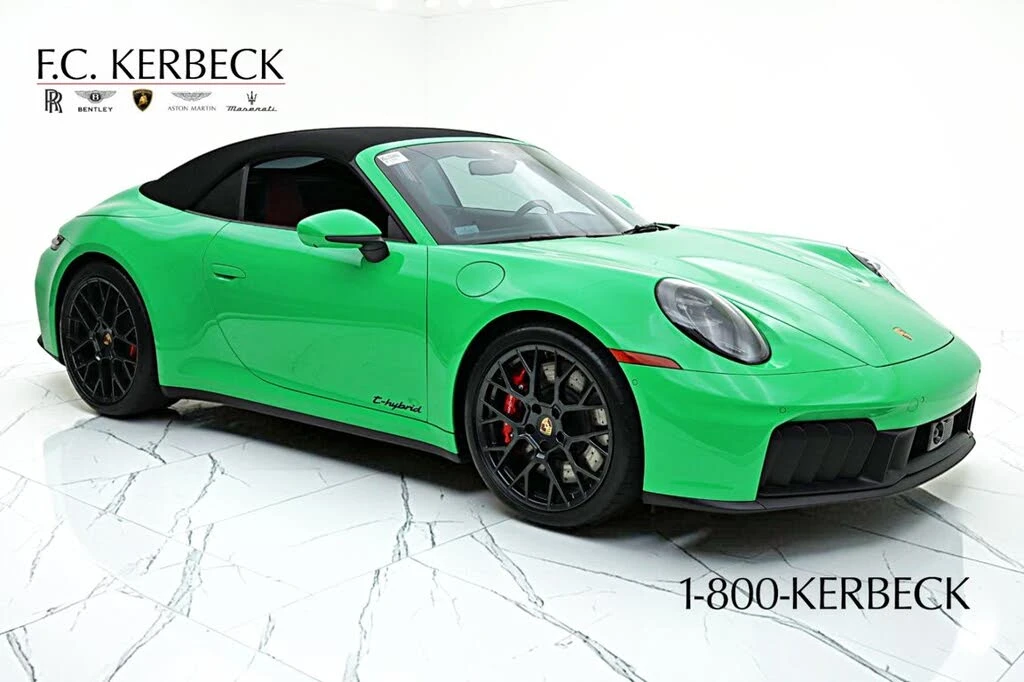 2025 Porsche 992 Carrera GTS - Image 26 of 31