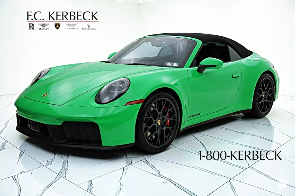 2025 Porsche 992 Carrera GTS - Image 20 of 31