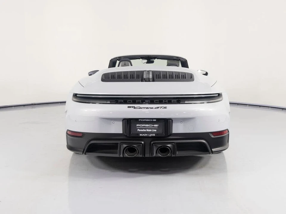 2025 Porsche 992 Carrera GTS - Image 10 of 31