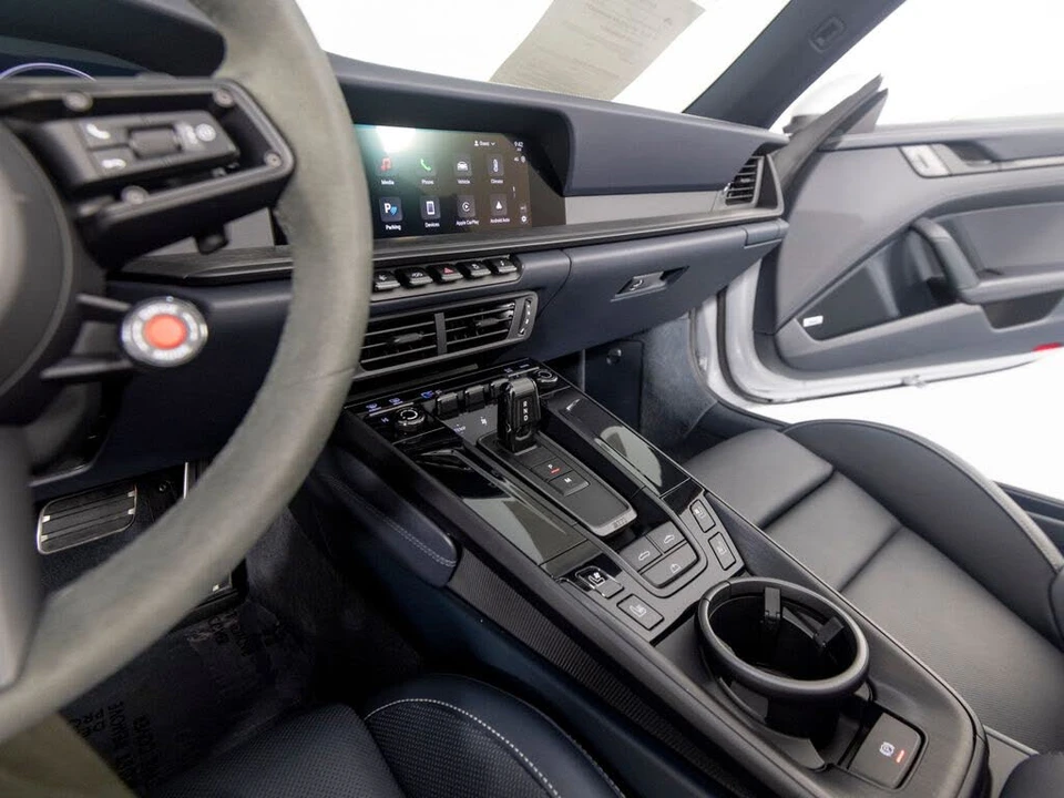 2025 Porsche 992 Carrera GTS - Image 31 of 31