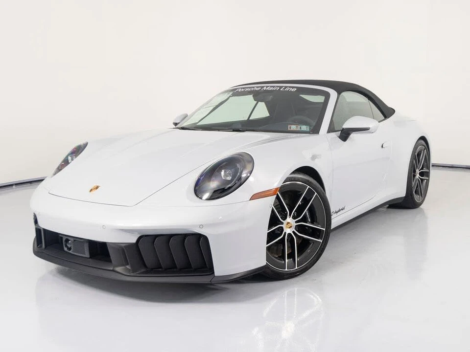 2025 Porsche 992 Carrera GTS - Image 7 of 31