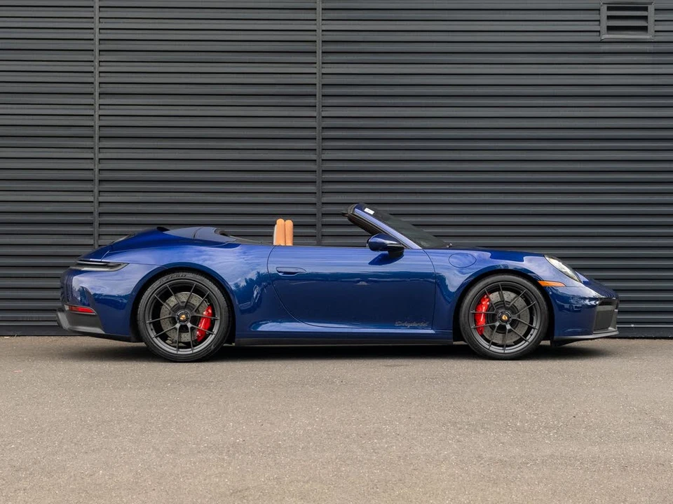 2025 Porsche 992 Carrera GTS - Image 9 of 31