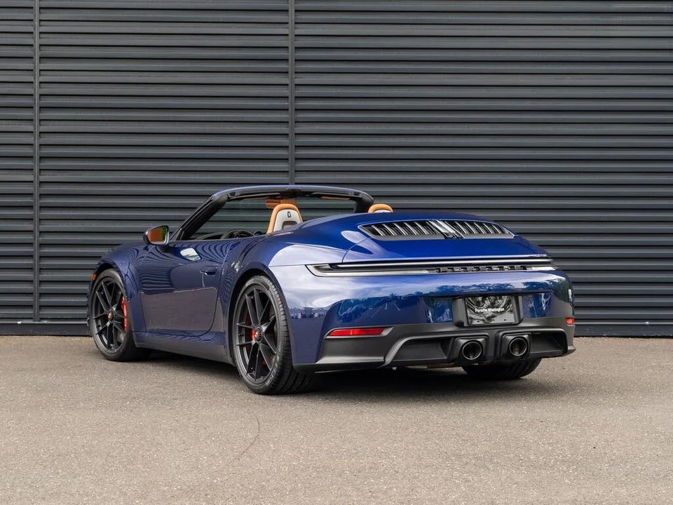 2025 Porsche 992 Carrera GTS - Image 3 of 31