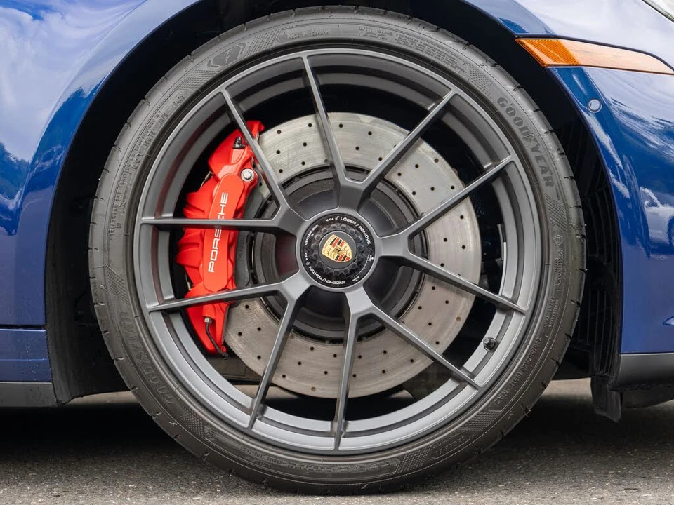 2025 Porsche 992 Carrera GTS - Image 15 of 31
